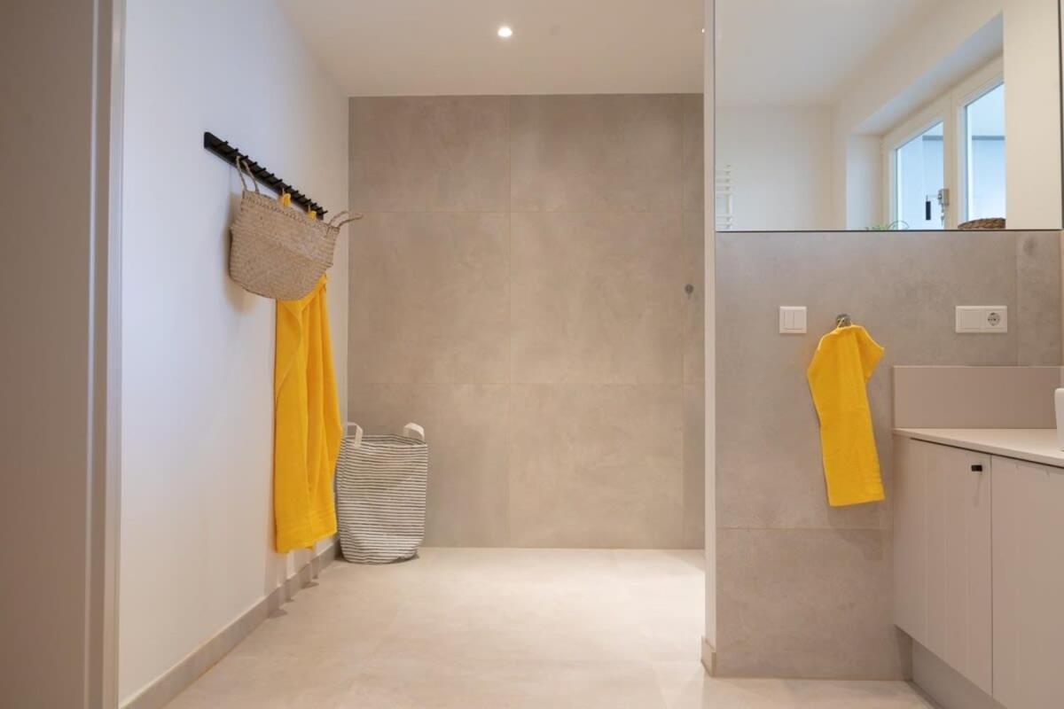 Spacious 3-Bedroom Apartment Near Eilbekpark Hamburk Exteriér fotografie